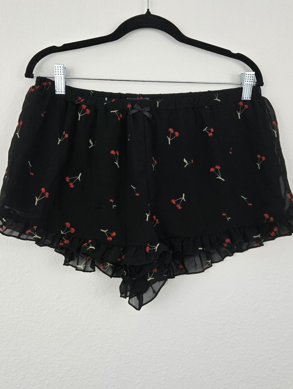 Black Witty Fox Red Cherry Print Shorts